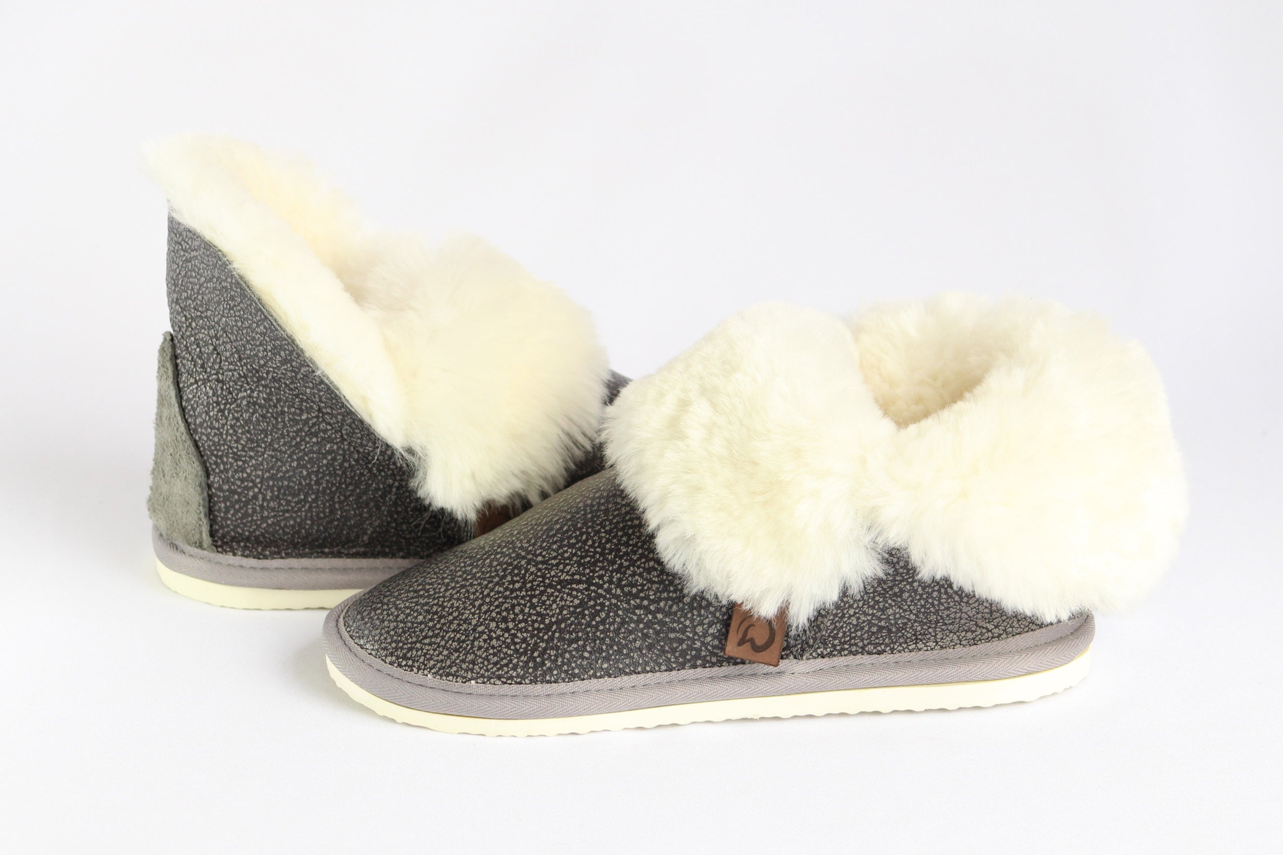 Skaapwol slippers discount